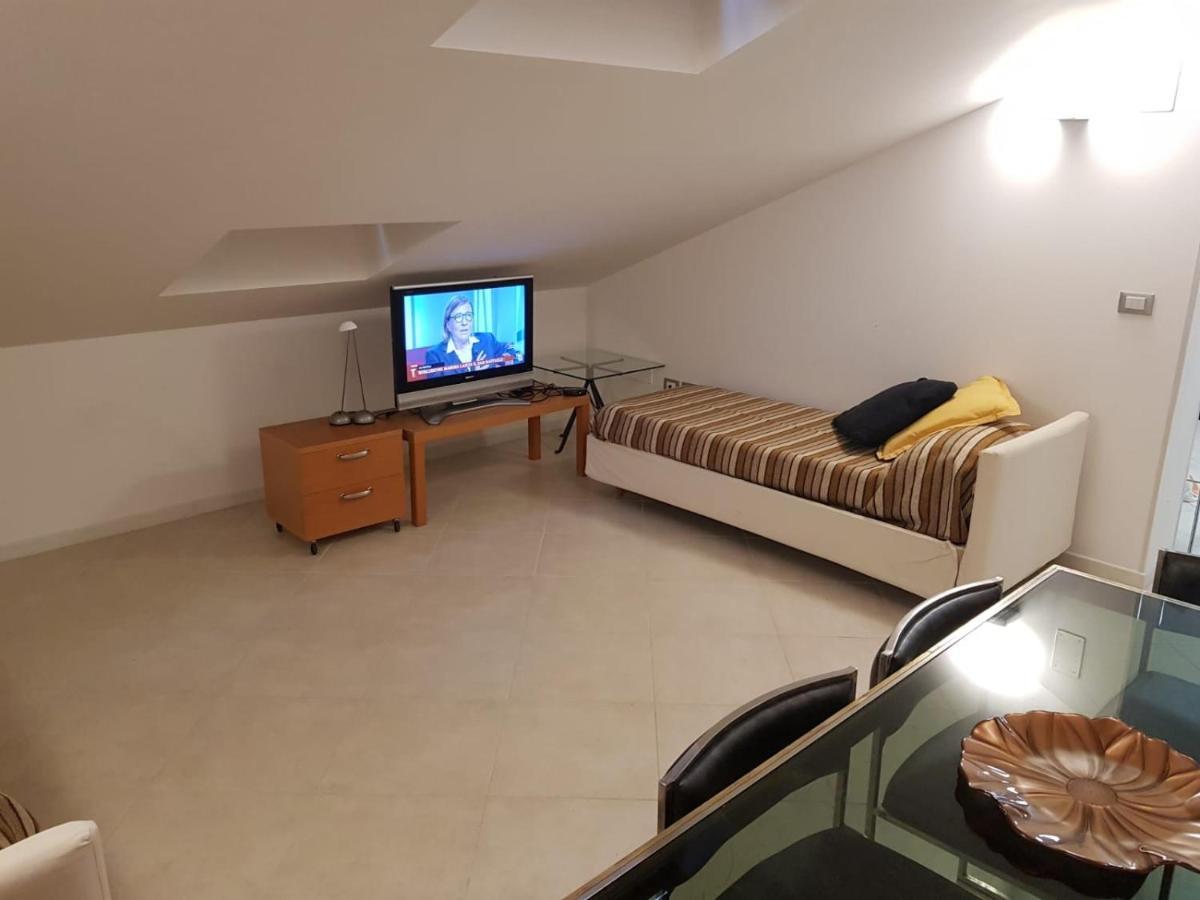 La Mansarda Di Corso Umberto *